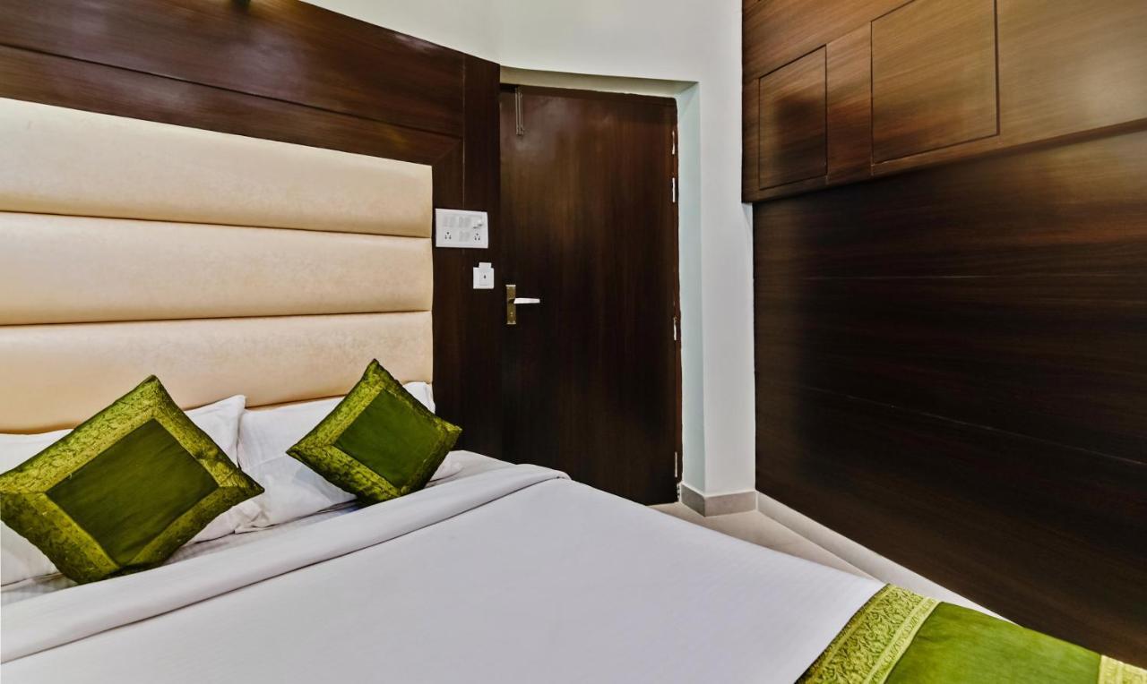 Treebo Resto- Near Lucknow Railway Station Hotell Eksteriør bilde