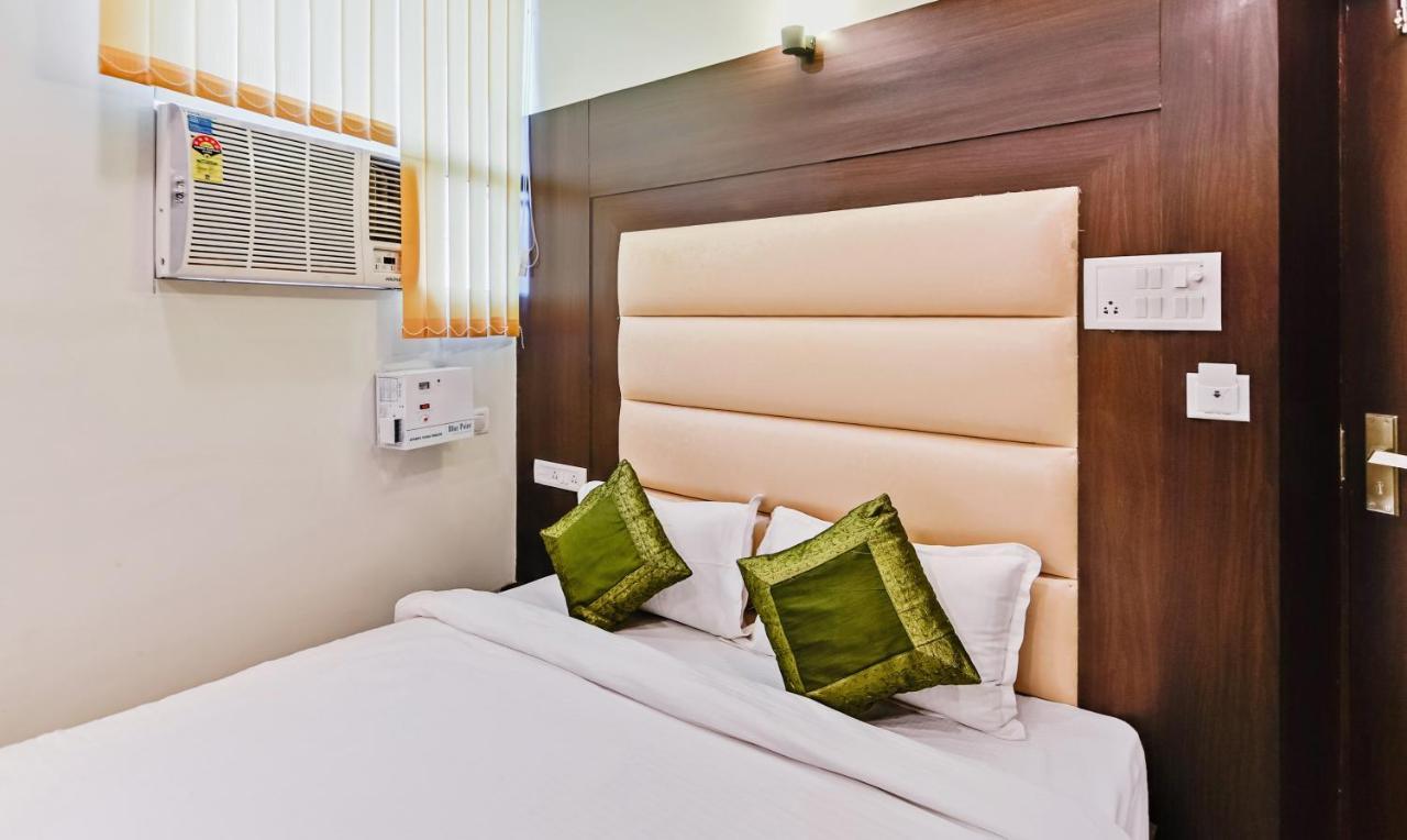 Treebo Resto- Near Lucknow Railway Station Hotell Eksteriør bilde