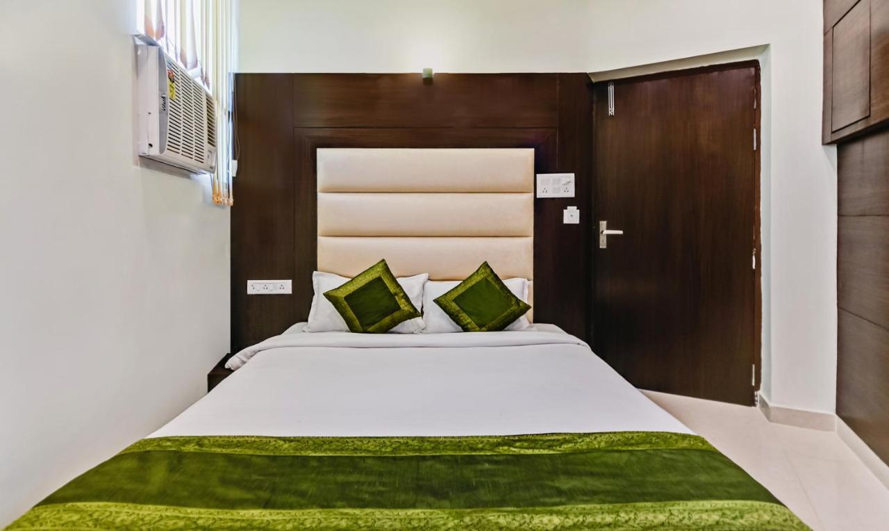 Treebo Resto- Near Lucknow Railway Station Hotell Eksteriør bilde